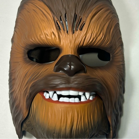 Star Wars x Hasbro - Chewbacca Electronic Roaring Talking Mask 💫 - Picture 3 of 7